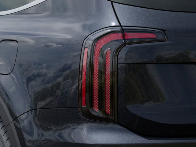 Vehicle image 13 of 27
