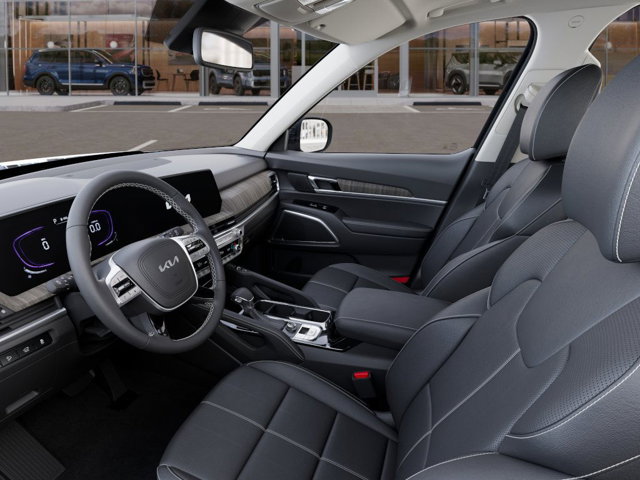 Vehicle image 18 of 27