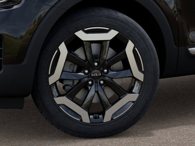 Vehicle image 11 of 27