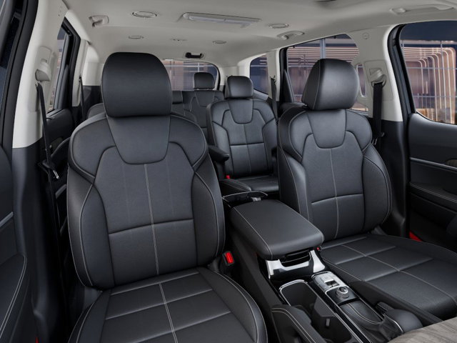 Vehicle image 16 of 36