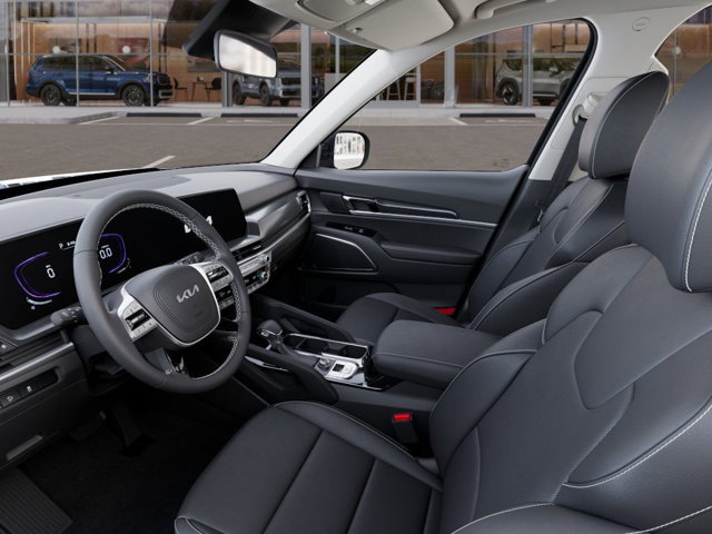 Vehicle image 18 of 27