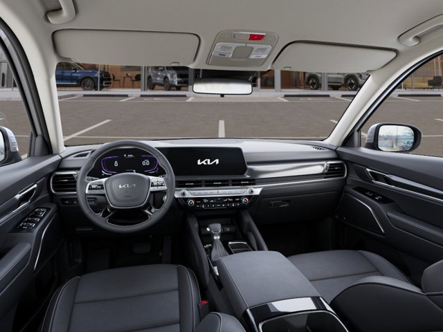 Vehicle image 15 of 27