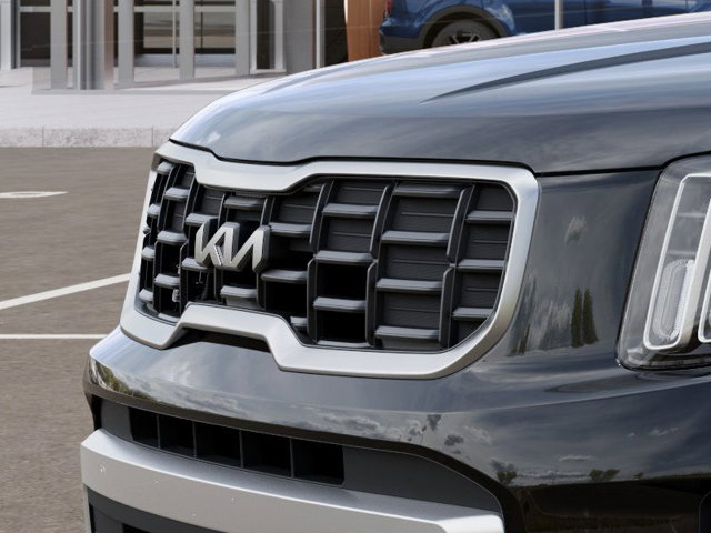 Vehicle image 14 of 27