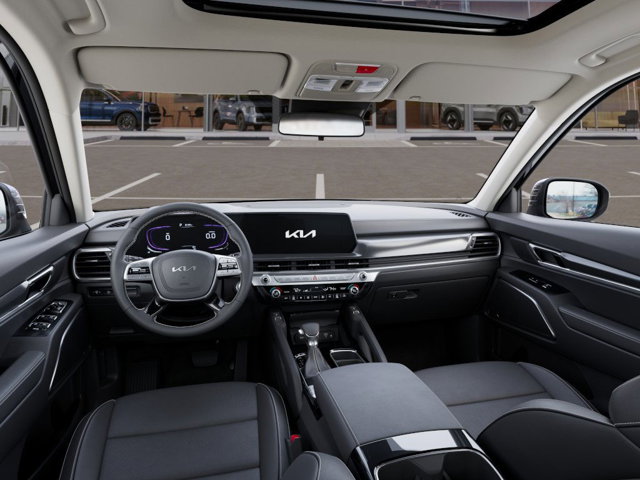 Vehicle image 15 of 27