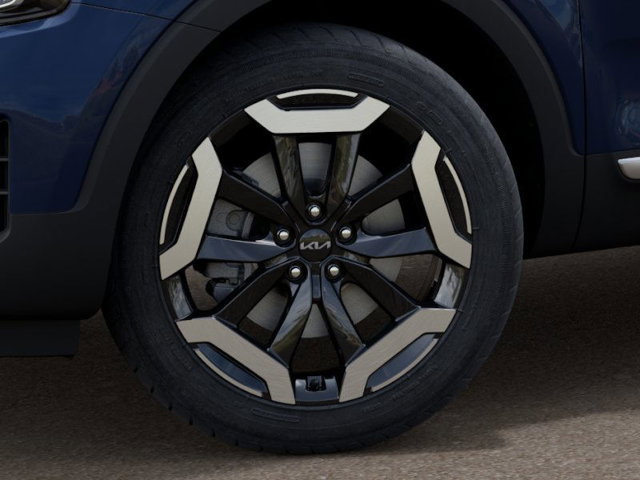 Vehicle image 11 of 27