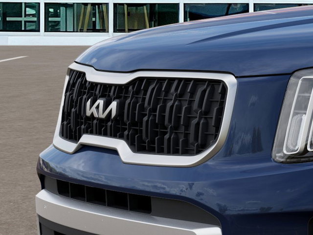 Vehicle image 14 of 27