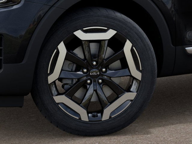 Vehicle image 11 of 27