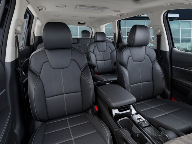 Vehicle image 16 of 27