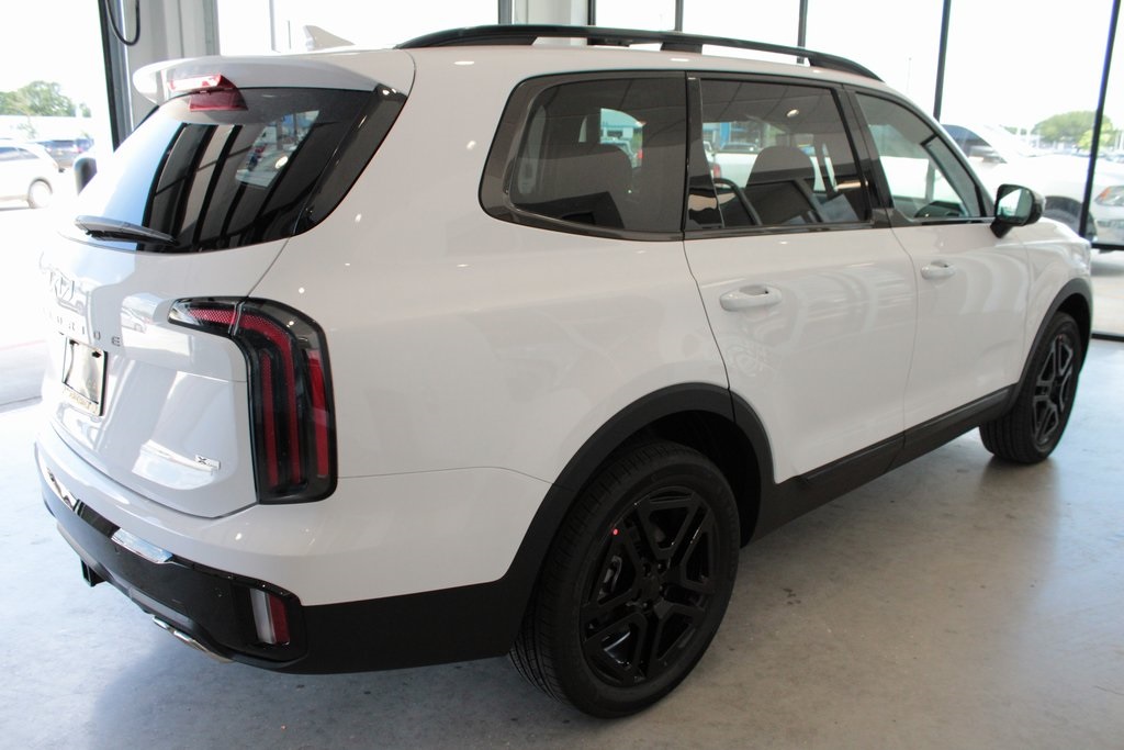 Vehicle image 5 of 29