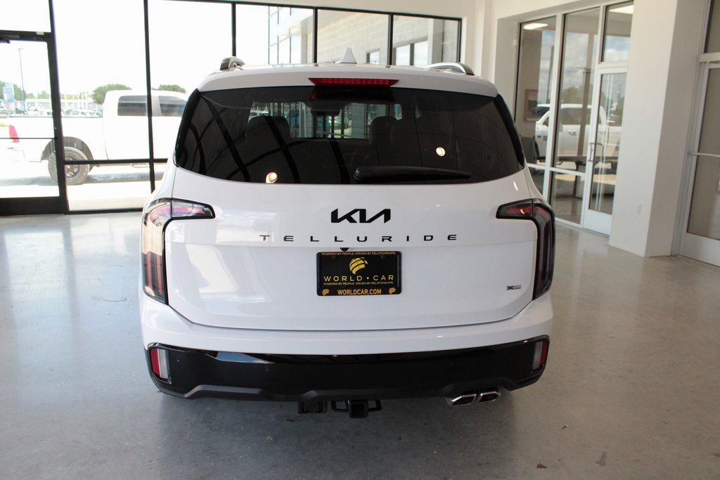 Vehicle image 9 of 29