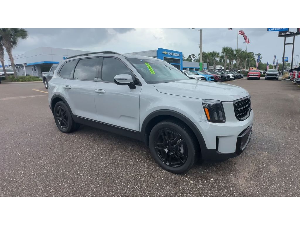 Vehicle image 5 of 33
