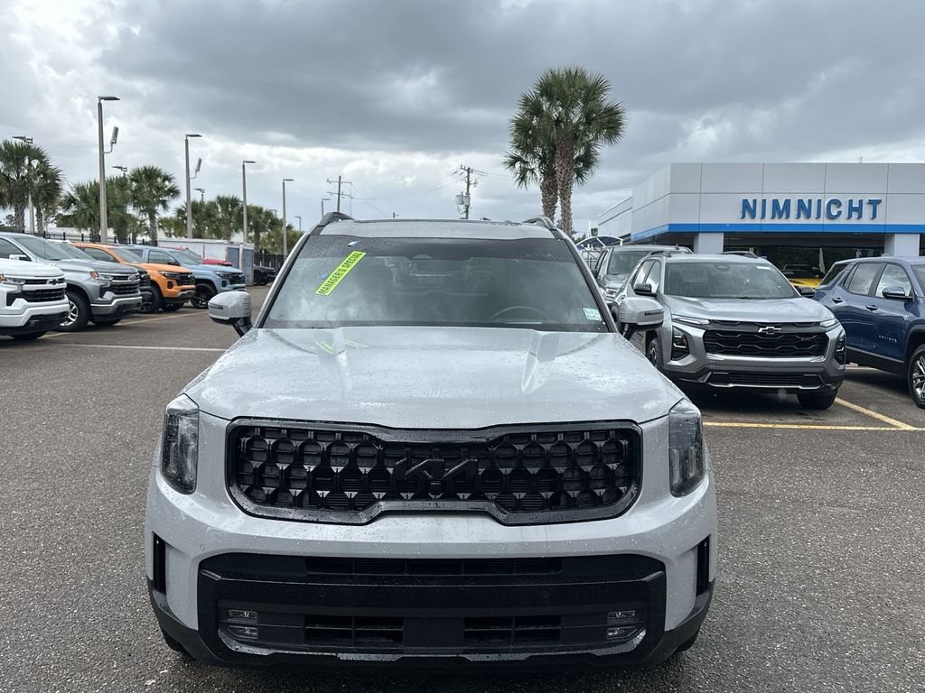 Vehicle image 3 of 33