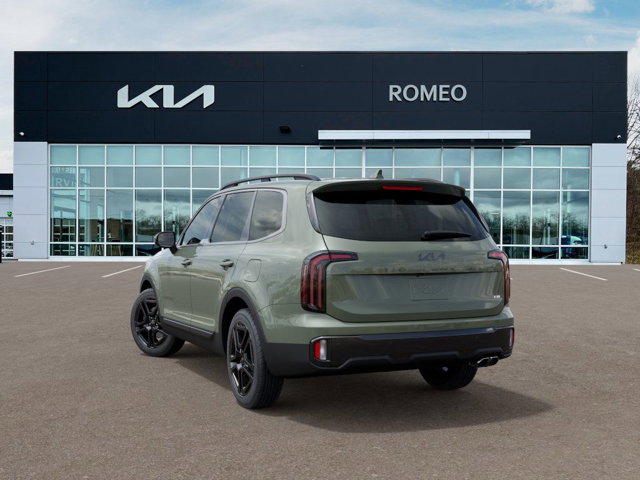 Vehicle image 10 of 27