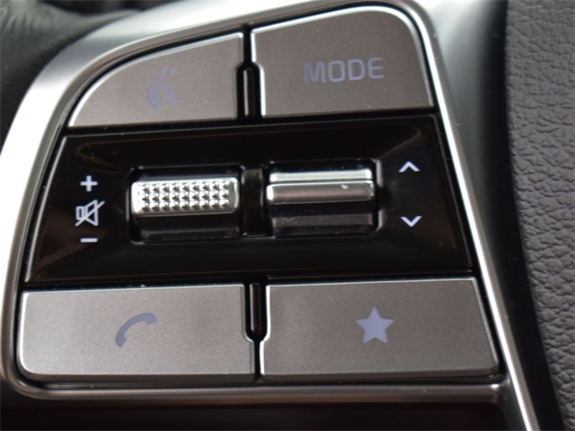 Vehicle image 45 of 52