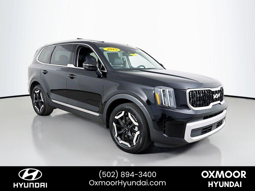 2025 Kia Telluride EX Image 3 of 34