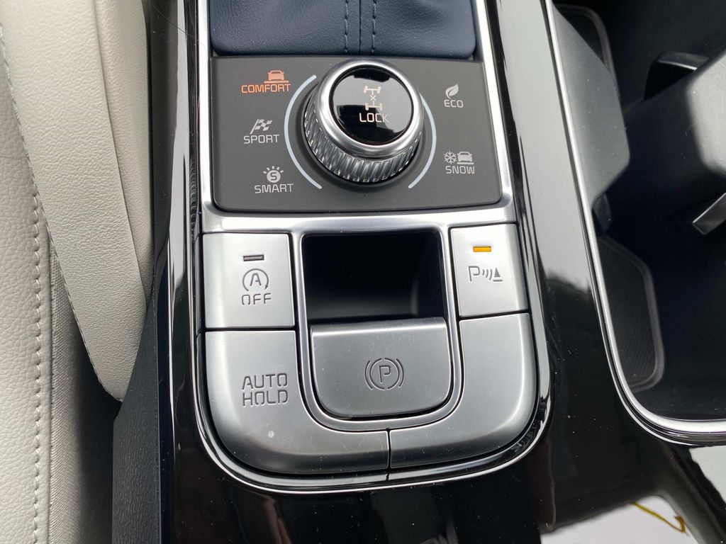 Vehicle image 20 of 20