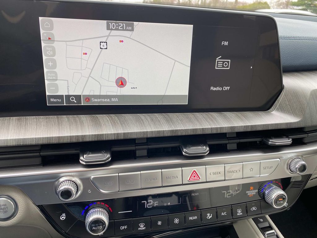 Vehicle image 12 of 20