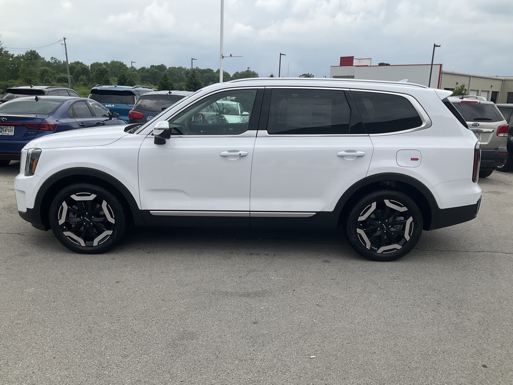 Vehicle image 6 of 34