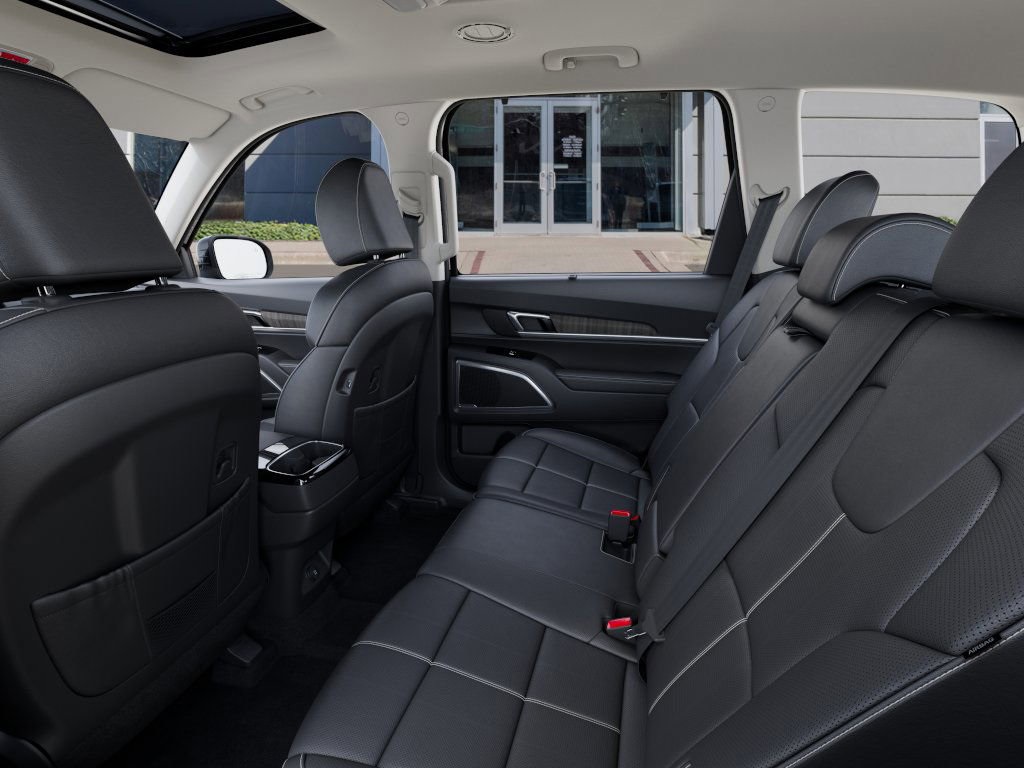 2025 Kia Telluride EX Image 14 of 27