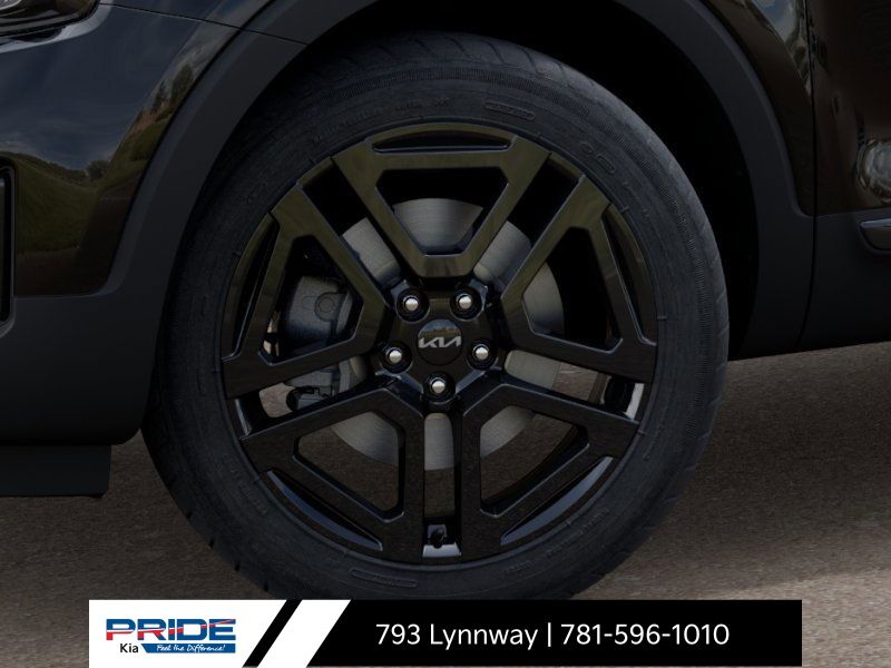 Vehicle image 11 of 27