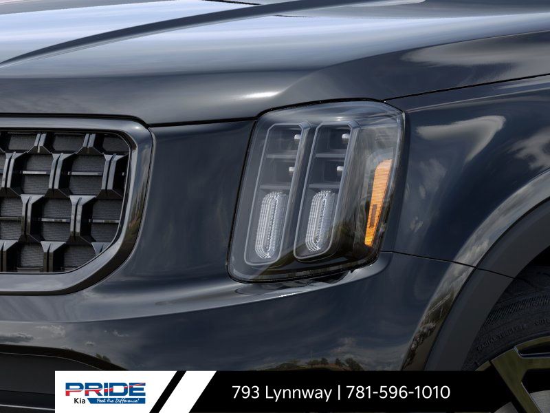 Vehicle image 26 of 27