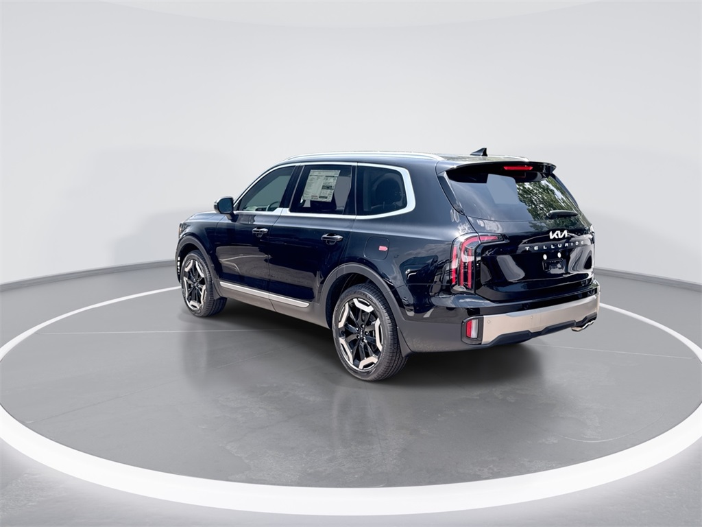 Vehicle image 6 of 31
