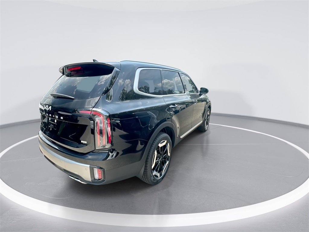 Vehicle image 5 of 31