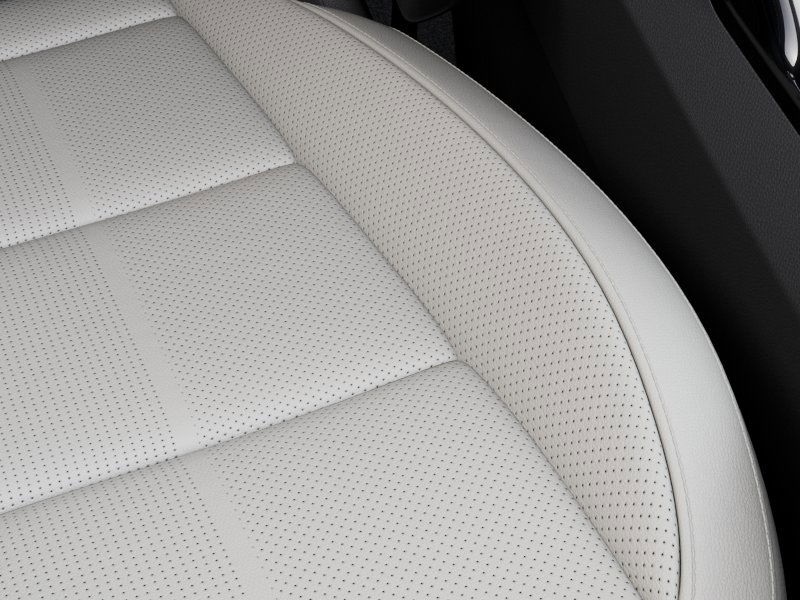 Vehicle image 25 of 27