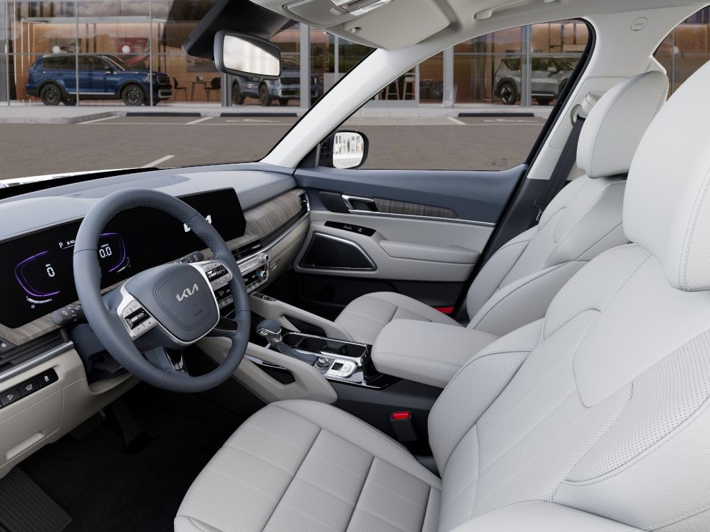 Vehicle image 18 of 27