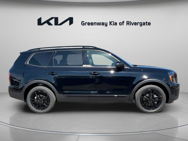 Vehicle image 4 of 37