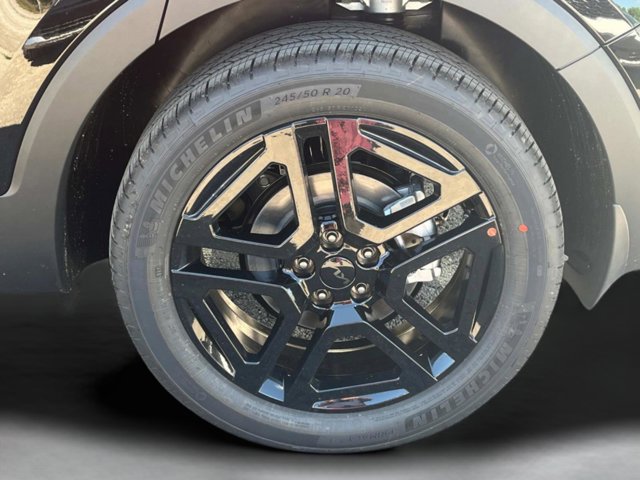 Vehicle image 11 of 37