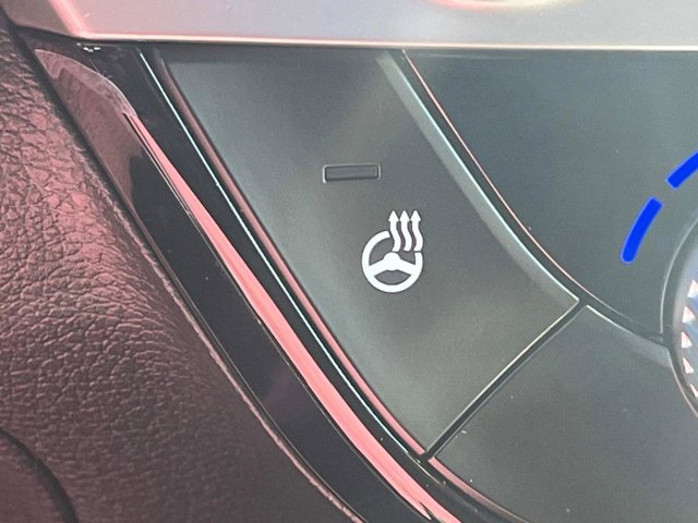 Vehicle image 35 of 37