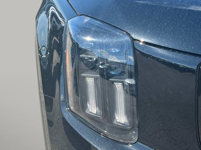 Vehicle image 9 of 37