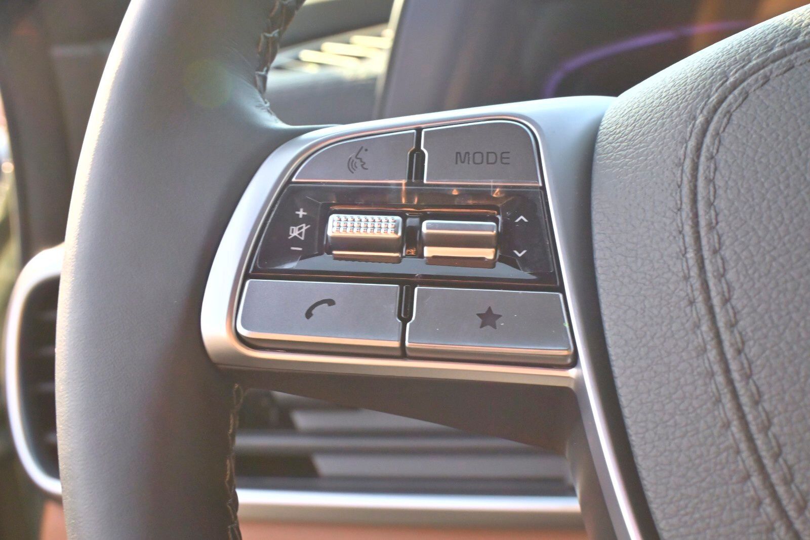 2025 Kia Telluride EX X-Line Image 21 of 35