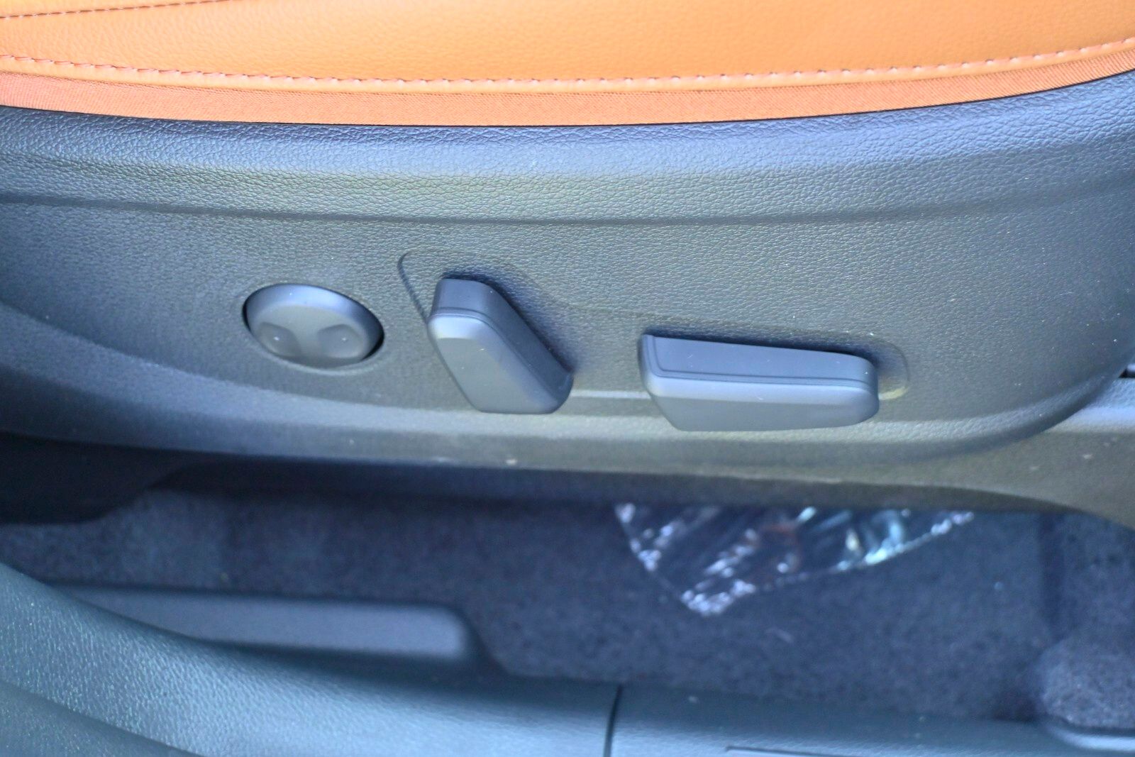 2025 Kia Telluride EX X-Line Image 24 of 35