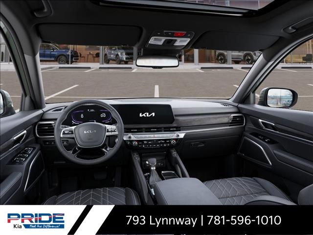 Vehicle image 14 of 36