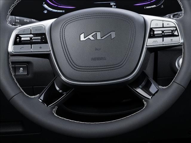 Vehicle image 22 of 36
