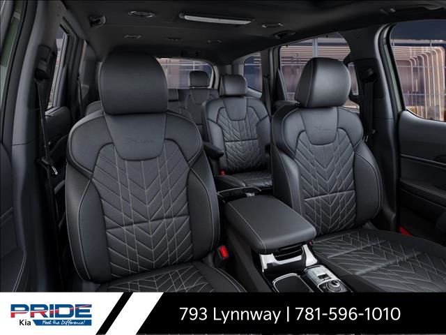 Vehicle image 15 of 36