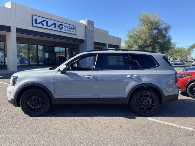 2025 Kia Telluride EX X-Line Image 7 of 34