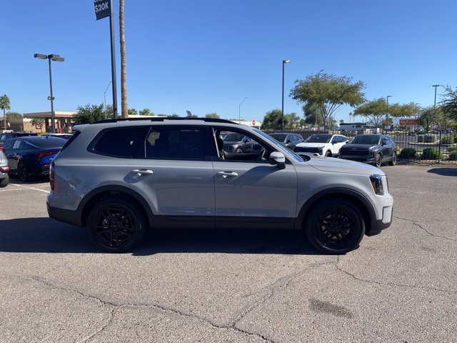 2025 Kia Telluride EX X-Line Image 4 of 34