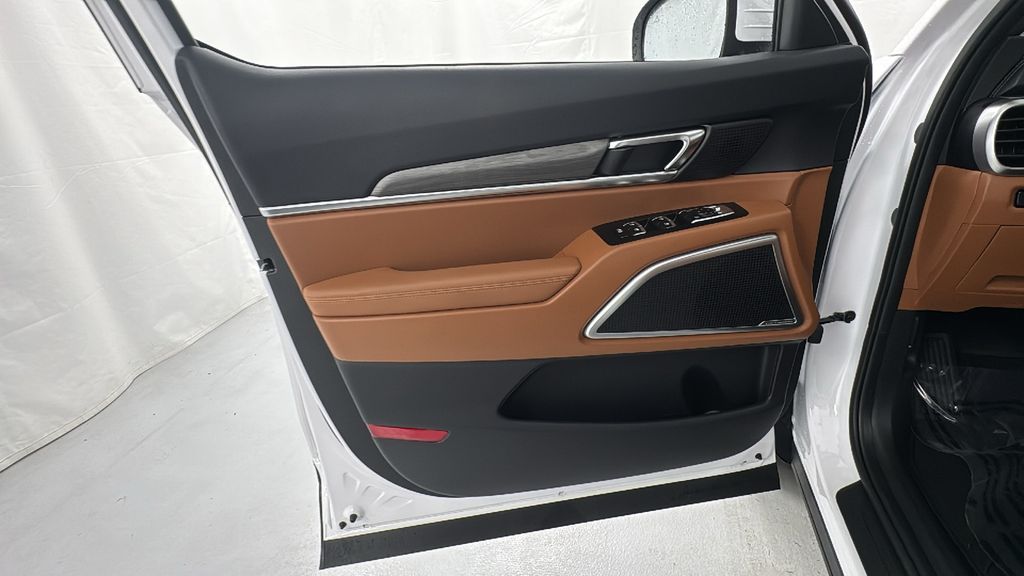 2025 Kia Telluride EX X-Line Image 24 of 40