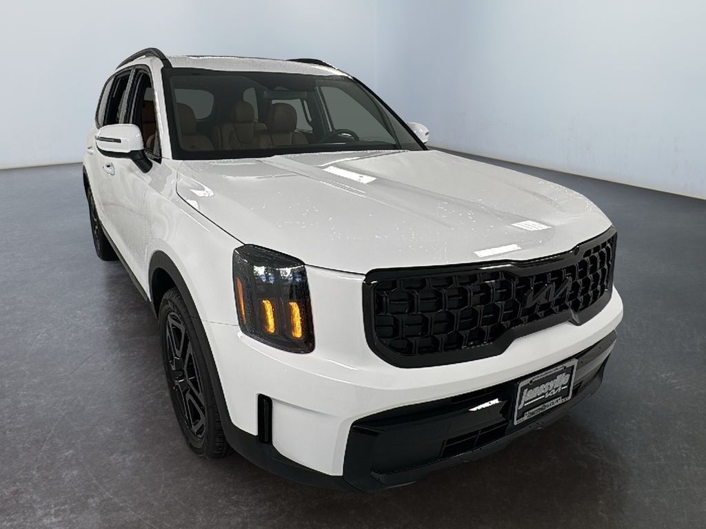 2025 Kia Telluride EX X-Line Image 3 of 40