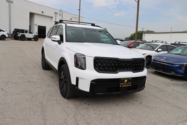 Vehicle image 3 of 22