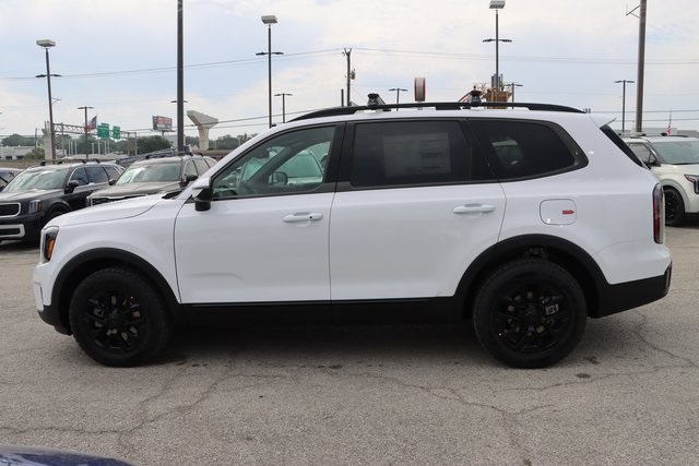 Vehicle image 8 of 22