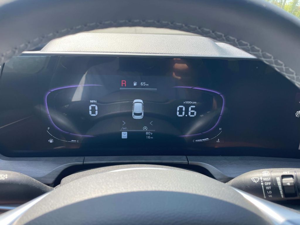 Vehicle image 13 of 13