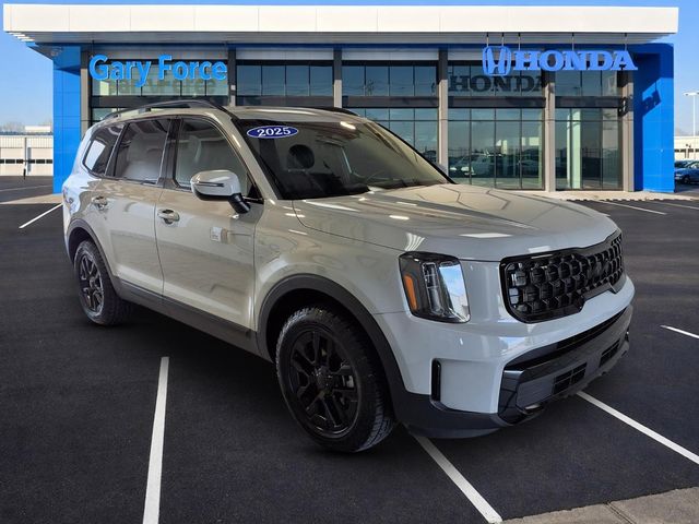2025 Kia Telluride EX X-Pro Image 2 of 29