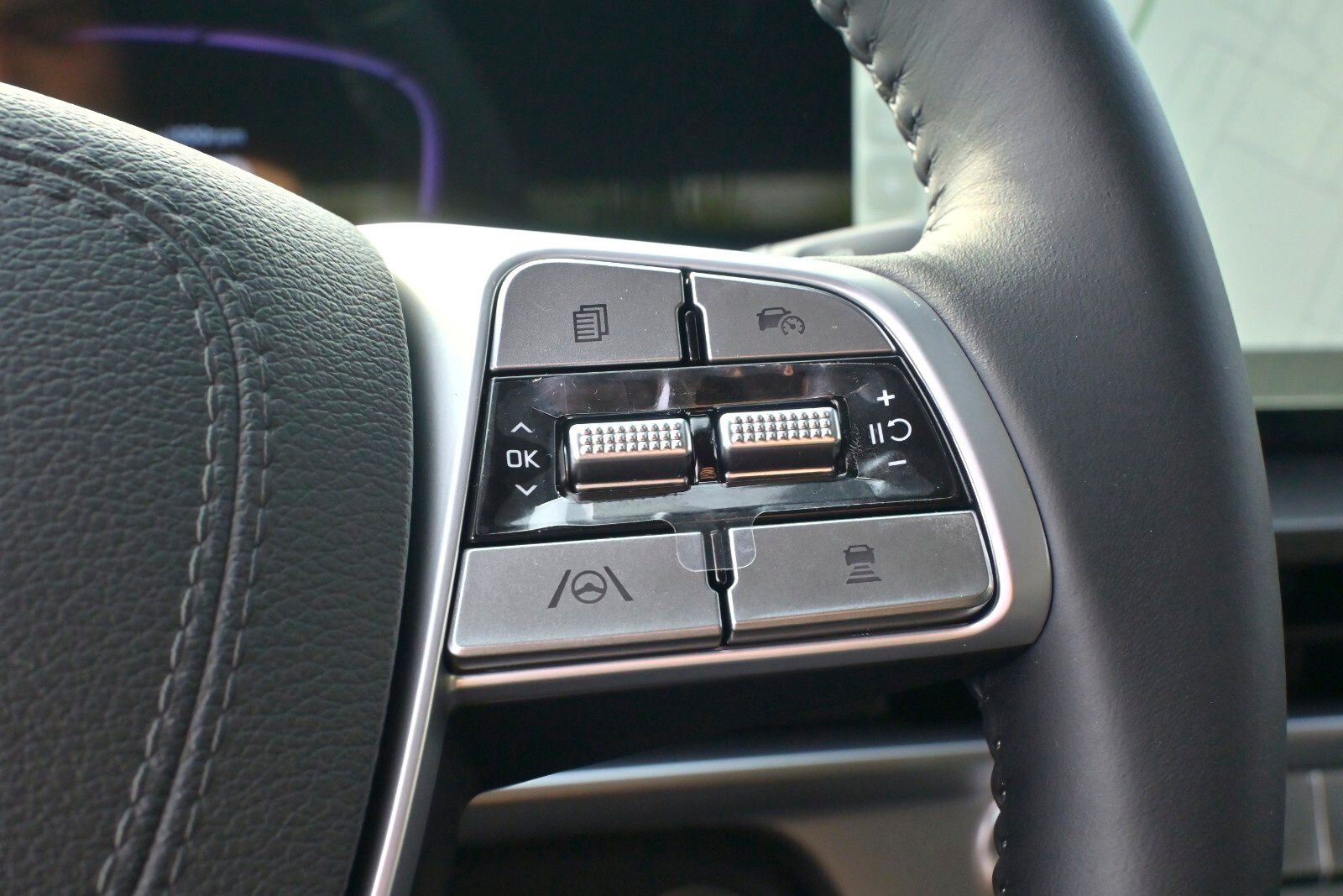 2025 Kia Telluride LX Image 28 of 33