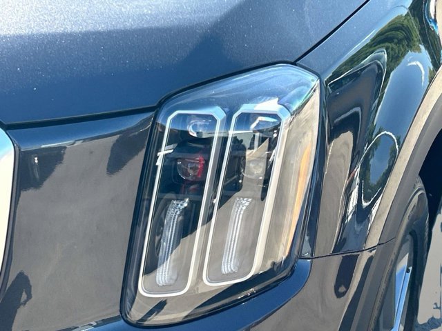 2025 Kia Telluride LX Image 24 of 32