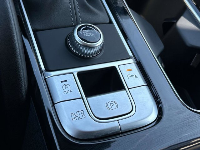 2025 Kia Telluride LX Image 31 of 32