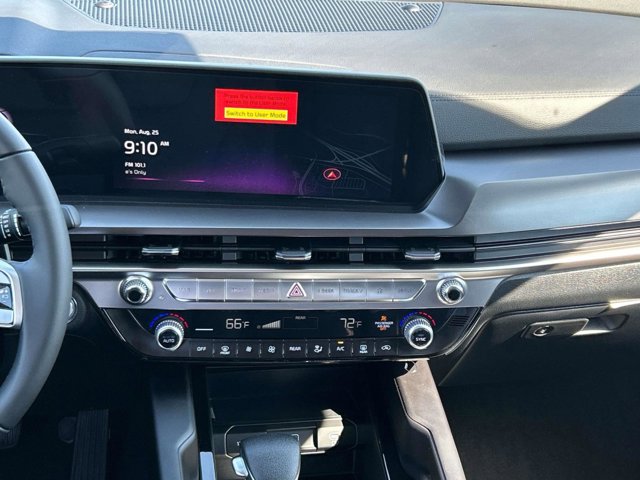 2025 Kia Telluride LX Image 19 of 32